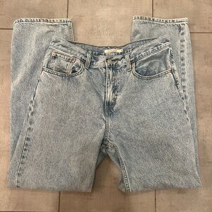 Levi's Light Wash Denim Jeans